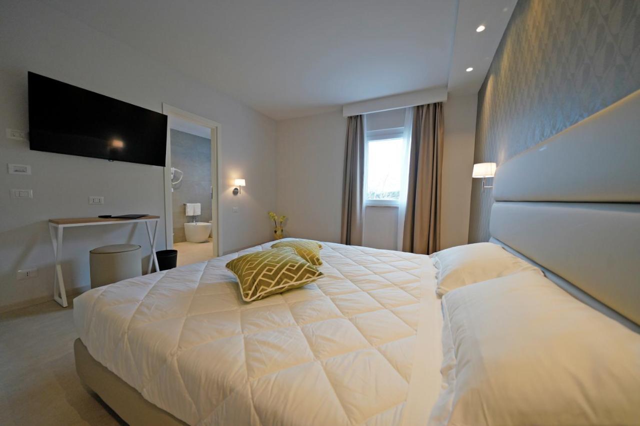 Valle Del Fiora Hotel 3*