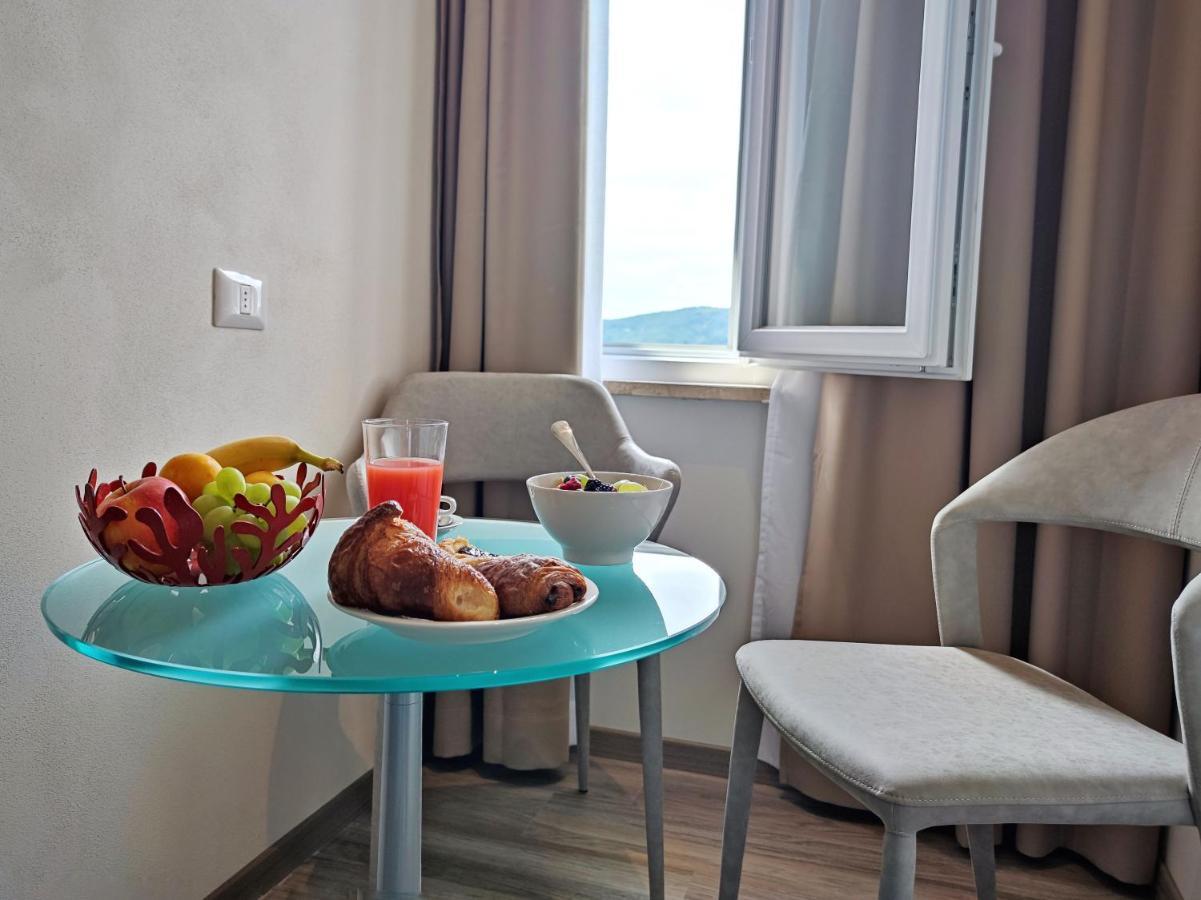 Valle Del Fiora Hotel 3*
